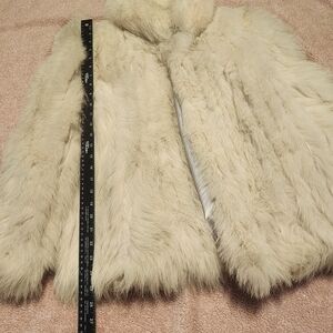 Vintage Dasco Women's Cream Fox Fur Coat Medium